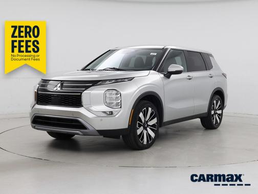 Silver 2025 Mitsubishi Outlander SE