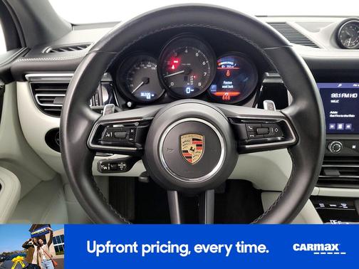2023 Porsche Macan 