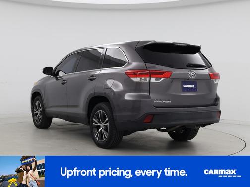 2019 Toyota Highlander LE