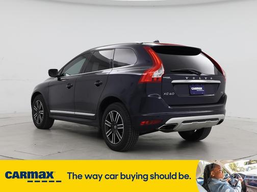 2017 Volvo XC60 T5 Dynamic