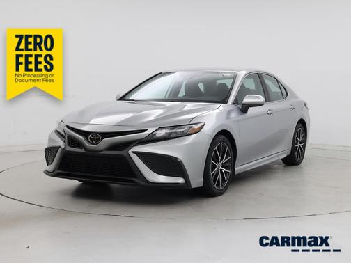 Silver 2021 Toyota Camry SE