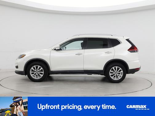 White 2018 Nissan Rogue SV