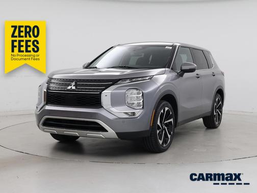 Silver 2022 Mitsubishi Outlander SE