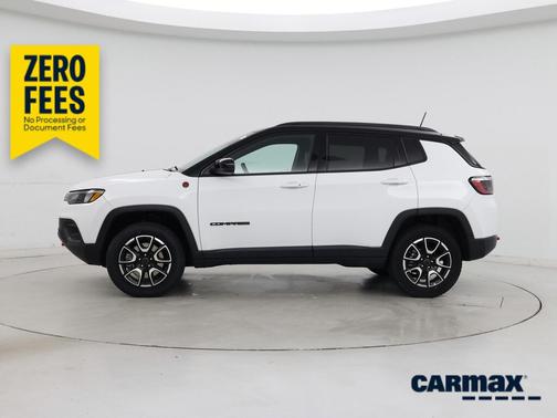 White 2025 Jeep Compass Trailhawk