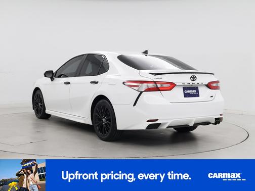 White 2020 Toyota Camry SE