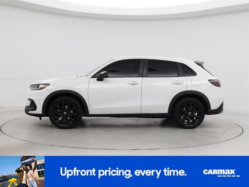 White 2023 Honda HR-V Sport