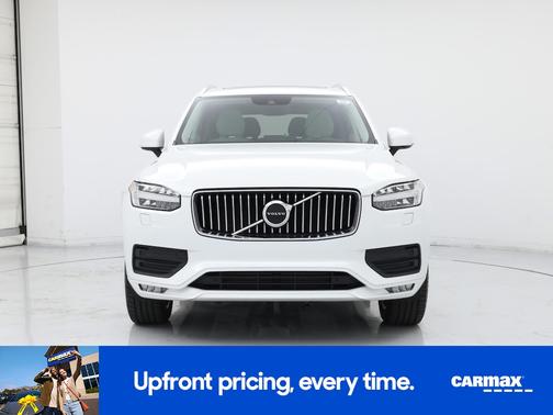 2021 Volvo XC90 T5 Momentum