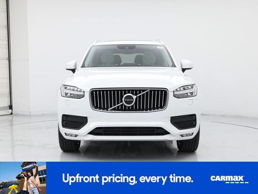 2021 Volvo XC90 T5 Momentum