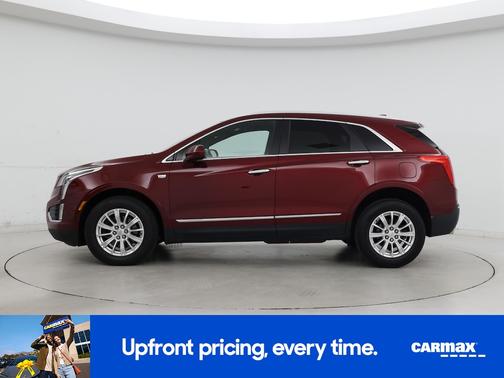 Red 2017 Cadillac XT5