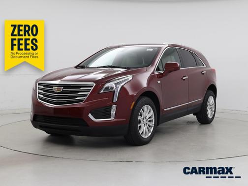 Red 2017 Cadillac XT5