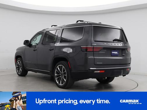 Gray 2022 Jeep Wagoneer Series III