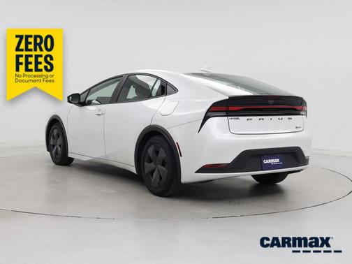 White 2024 Toyota Prius LE
