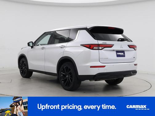 2024 Mitsubishi Outlander SE Black Edition