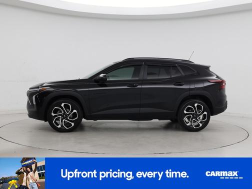 Black 2025 Chevrolet Trax 2RS