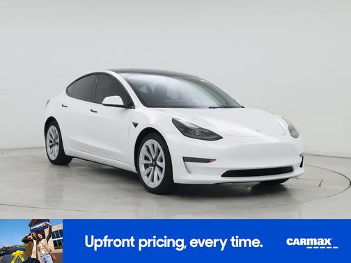 White 2022 Tesla Model 3