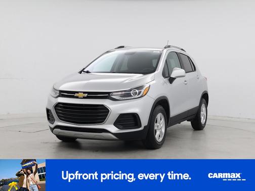 Silver 2022 Chevrolet Trax LT