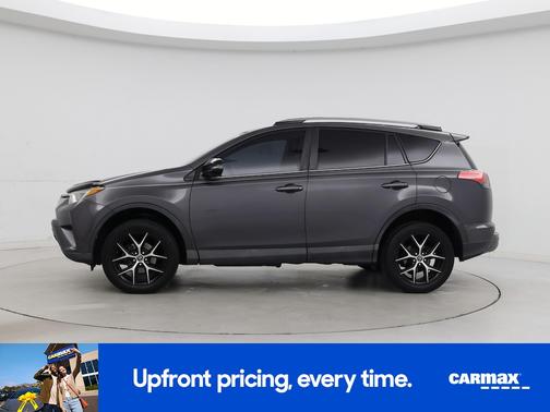 2017 Toyota RAV4 SE
