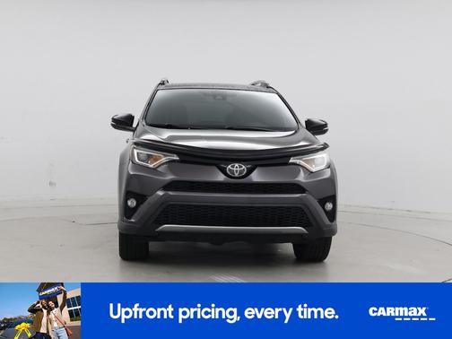 2017 Toyota RAV4 SE