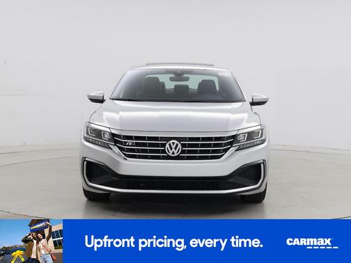 2021 Volkswagen Passat R-Line