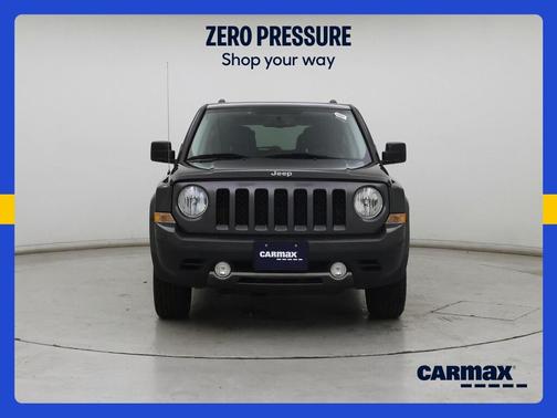 Gray 2017 Jeep Patriot High Altitude