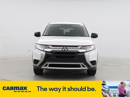 2020 Mitsubishi Outlander ES