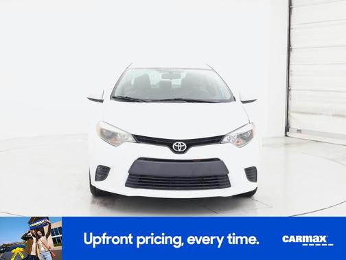 White 2014 Toyota Corolla LE