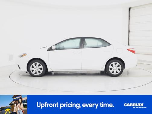 White 2014 Toyota Corolla LE