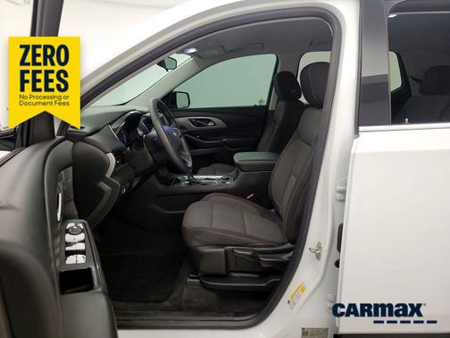 White 2020 Chevrolet Traverse LS