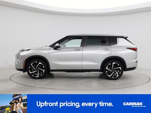 Silver 2022 Mitsubishi Outlander SE