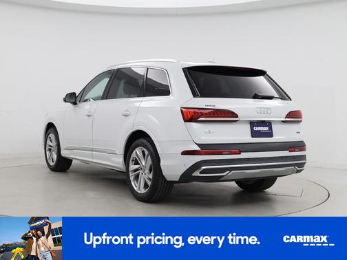 2020 Audi Q7 Premium Plus