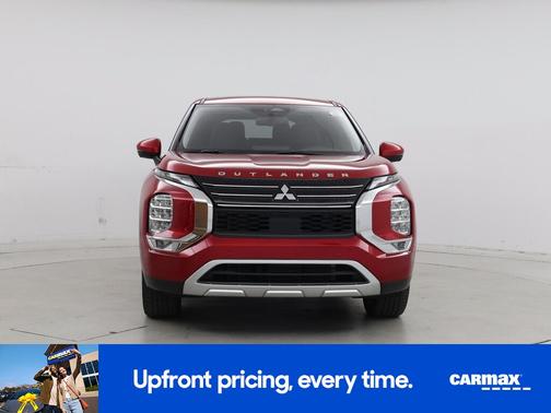 Red 2024 Mitsubishi Outlander SE
