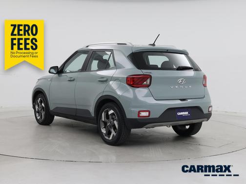Green 2025 Hyundai VENUE Limited