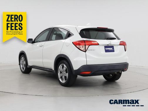 White 2018 Honda HR-V LX