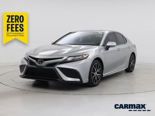 Silver 2021 Toyota Camry SE