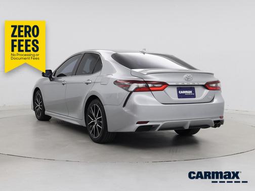 Silver 2021 Toyota Camry SE