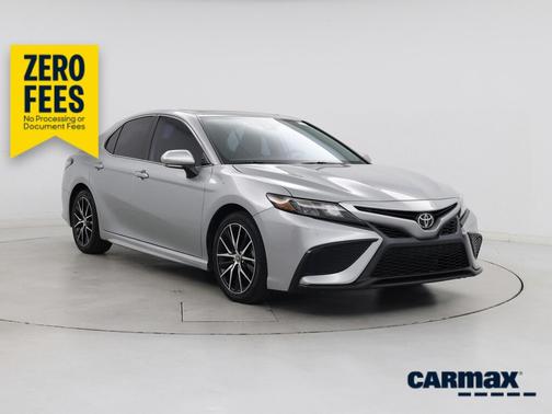 Silver 2021 Toyota Camry SE