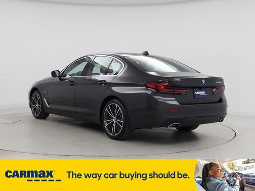 2022 BMW 530e e xDrive