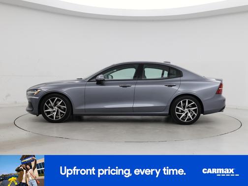 2020 Volvo S60 T5 Momentum