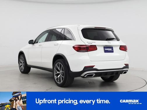 White 2022 Mercedes-Benz GLC 300