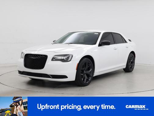 2020 Chrysler 300 Touring