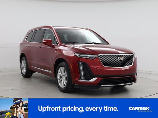Red 2022 Cadillac XT6 Luxury