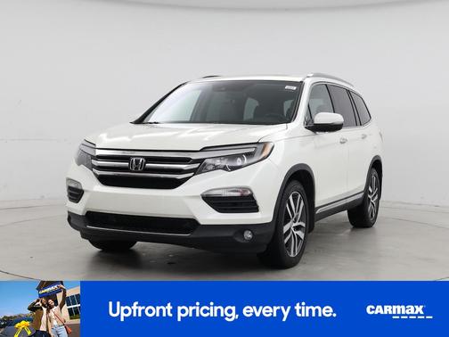 White 2016 Honda Pilot Elite