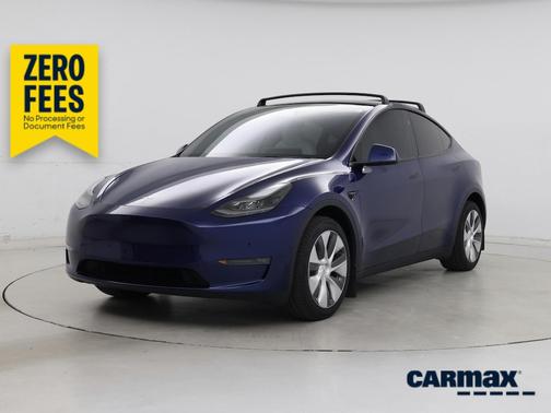 Blue 2024 Tesla Model Y Long Range