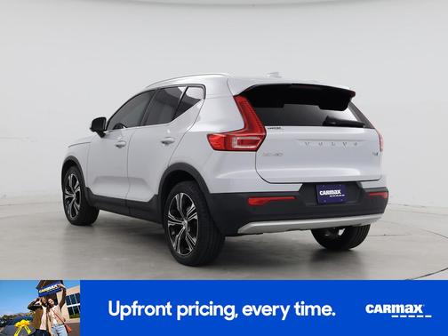 2022 Volvo XC40 T5 Inscription