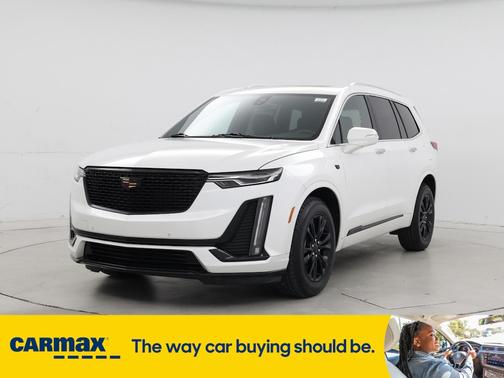 2022 Cadillac XT6 Luxury
