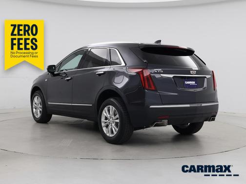 Gray 2023 Cadillac XT5 Luxury