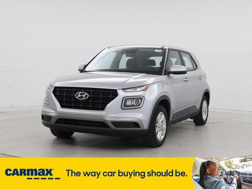 2022 Hyundai VENUE SE