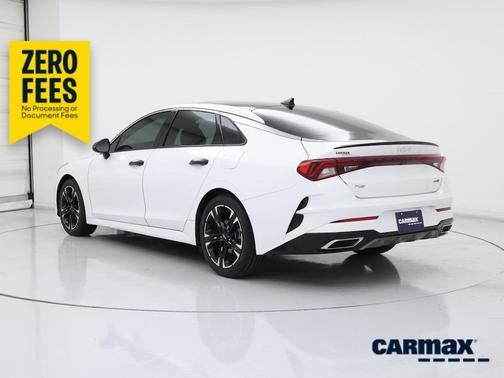 White 2022 Kia K5 GT-Line