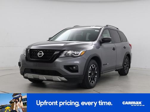 2020 Nissan Pathfinder SV