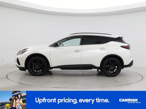 White 2023 Nissan Murano SV